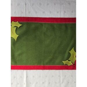 Set of 12 Chirstmas Red and Green Holiday Placemats DII for the Home